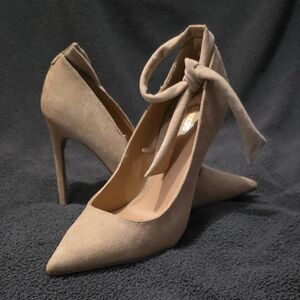 Express Tan Stiletto Heels with Bow Detail